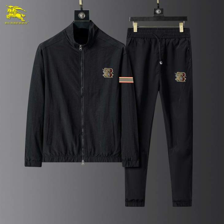 Picture of Burberry Sweater Suits _SKUBurberryM-3XL12yn29037277
